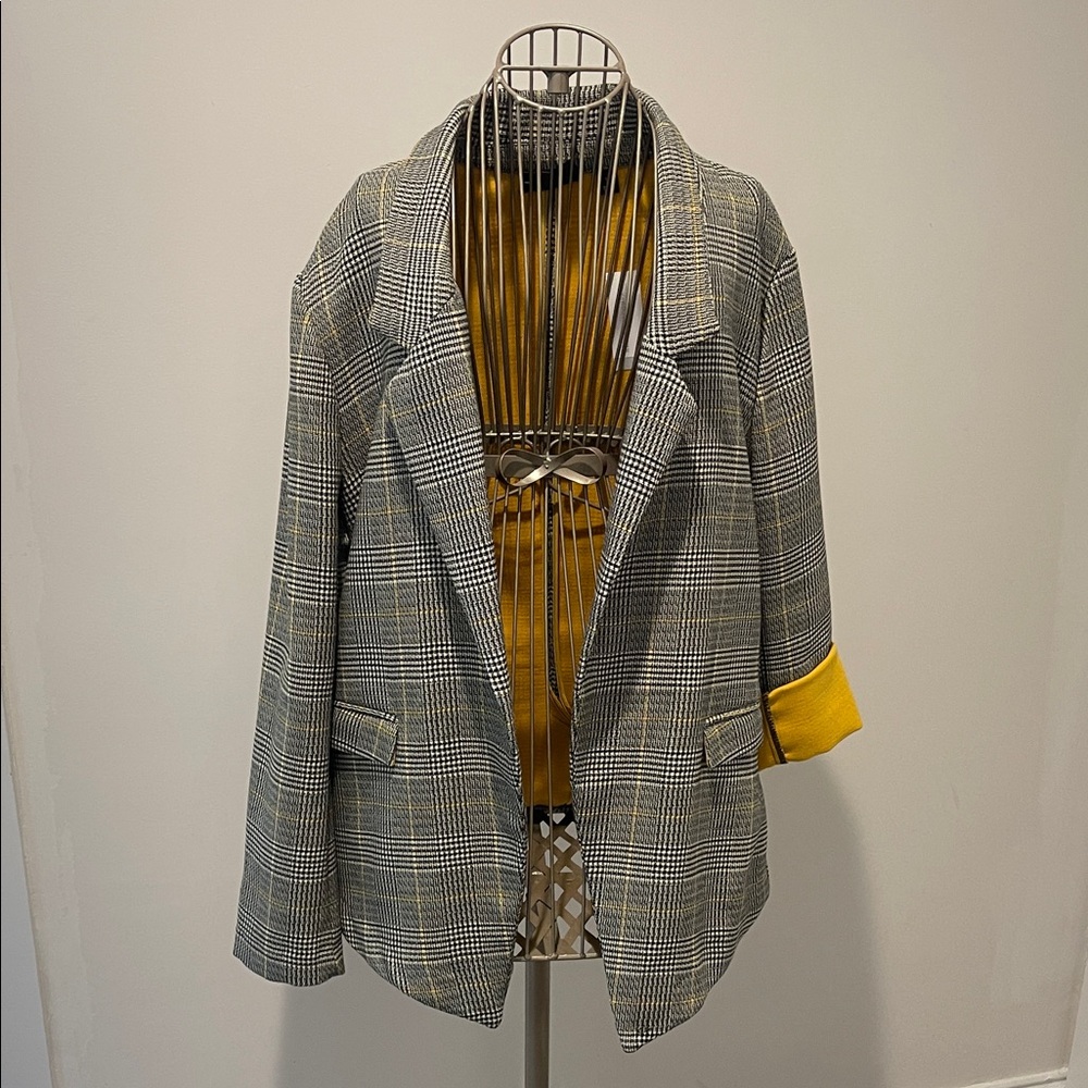 New York & Company Gray Plaid Blazer with Yellow Highlights